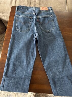 Levi's women’s 723 high-rise straight jeans Straight Jeans 25x32